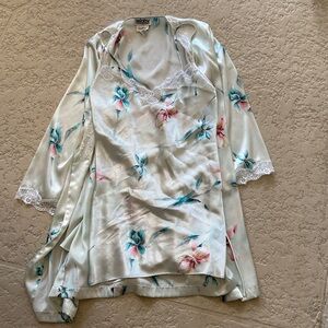 Neiman Marcus Floral Satin Chemise with Lace and robe